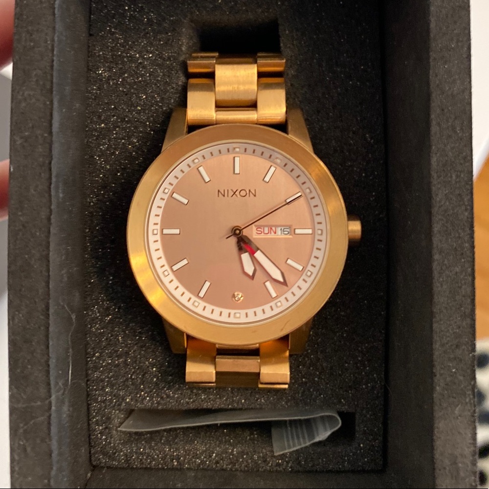 Nixon watch (rose gold)
